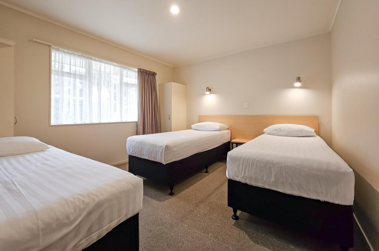 Captain Cook Motor Lodge Гізбурн Екстер'єр фото