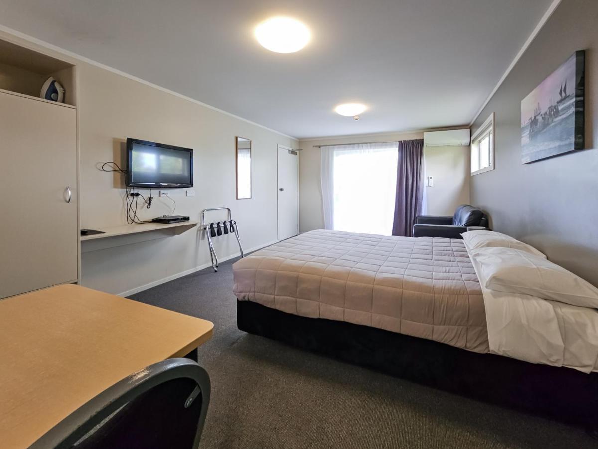 Captain Cook Motor Lodge Гізбурн Екстер'єр фото