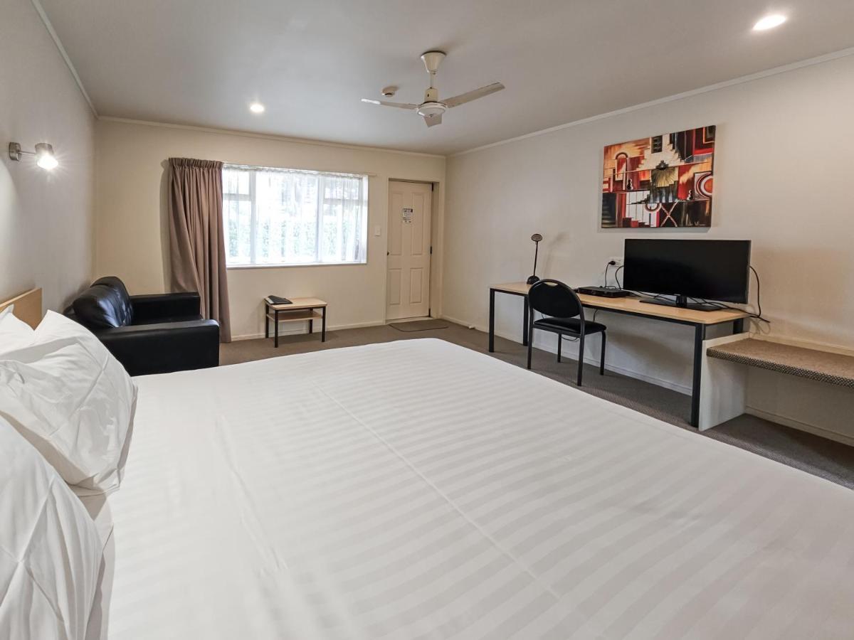 Captain Cook Motor Lodge Гізбурн Екстер'єр фото