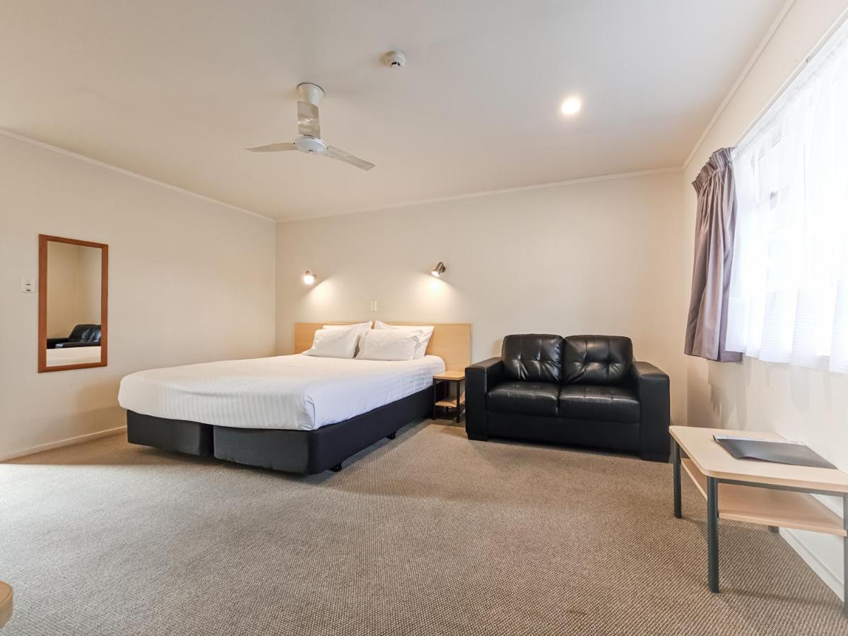 Captain Cook Motor Lodge Гізбурн Екстер'єр фото